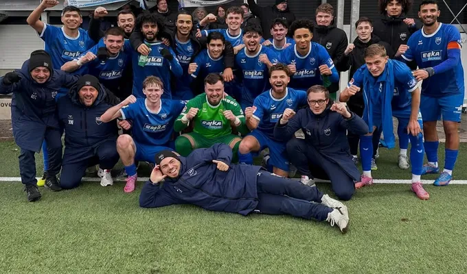 Auswärtssieg nach echter Fußball-Schlacht in Verl