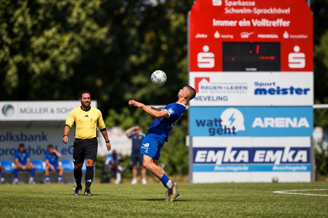 Foto zum Newsartikel KREISDERBY AM BAUMHOF: WIR EMPFANGEN TUS ENNEPETAL